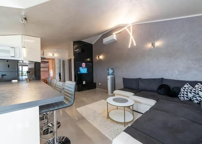 Goran By Briskva * Πόρετς